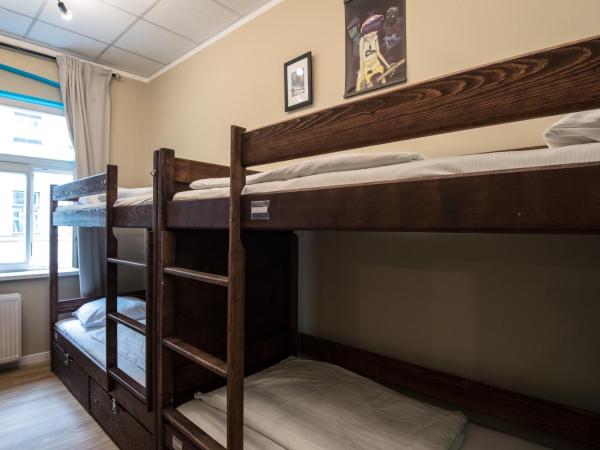 Brix Hostel : photo 9 de la chambre lit dans dortoir mixte de 6 lits