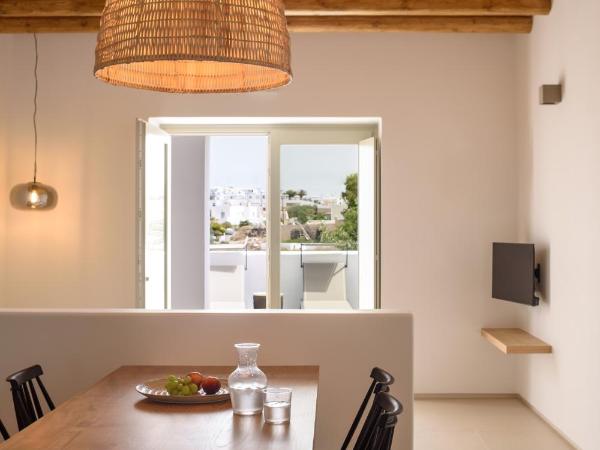 Este Luxury Suites : photo 4 de la chambre suite junior avec bain à remous - vue sur mer