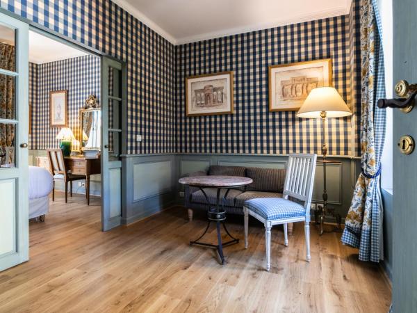 Café de Paris : photo 2 de la chambre suite - vue sur ville