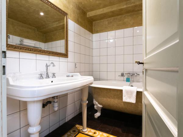 Café de Paris : photo 4 de la chambre chambre double supérieure