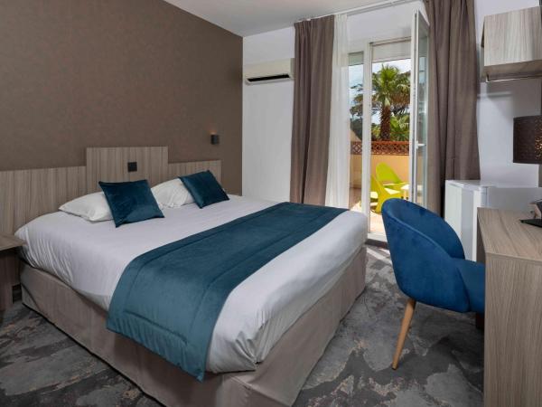 The Originals City, Relax'Otel & Spa, Le Barcarès : photo 7 de la chambre chambre double avec terrasse