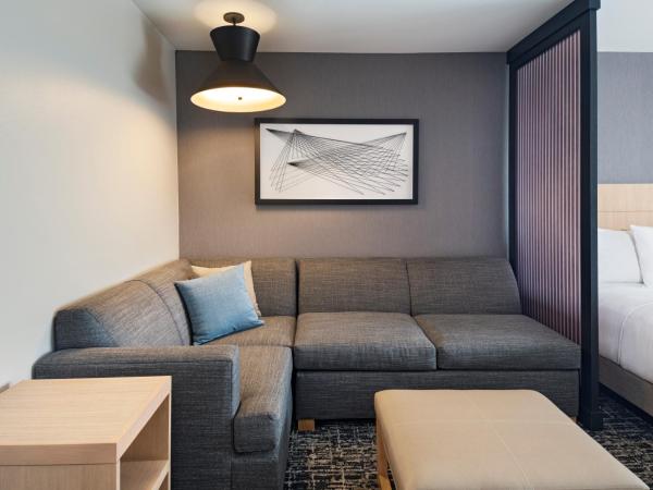 Hyatt Place Austin Lake Travis/Four Points : photo 9 de la chambre chambre avec 2 lits queen-size et canapé-lit