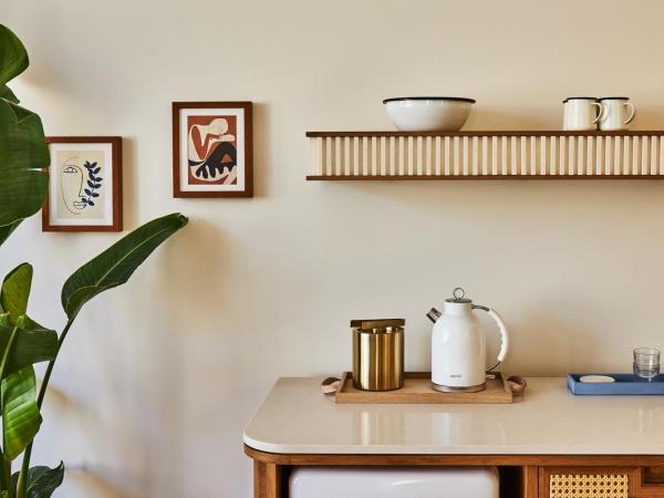 Alsace LA : photo 4 de la chambre studio lit king-size avec canapé-lit