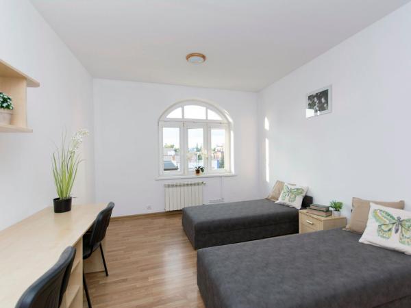 Akademikus Toruń : photo 4 de la chambre chambre double standard avec salle de bains commune