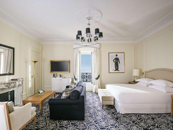 Hôtel du Palais Biarritz, in The Unbound Collection by Hyatt : photo 5 de la chambre suite junior - vue sur océan