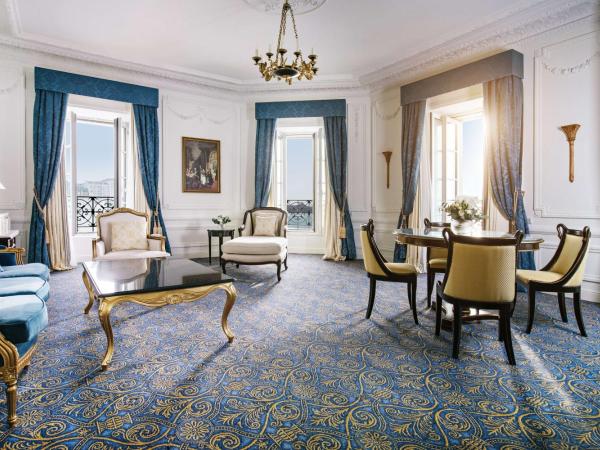 Hôtel du Palais Biarritz, in The Unbound Collection by Hyatt : photo 6 de la chambre suite impériale