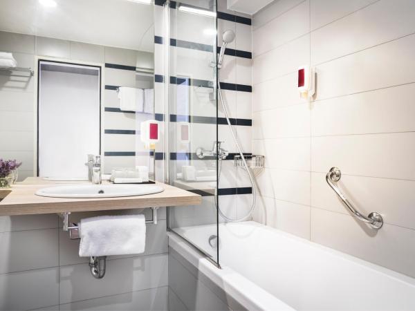 Hotel Admiral - Liburnia : photo 1 de la chambre chambre lits jumeaux supérieure - vue sur mer