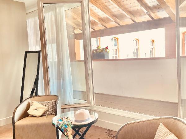 La Cour des Consuls Hotel & Spa Toulouse - MGallery Collection : photo 2 de la chambre deluxe suite with one double bed and balcony