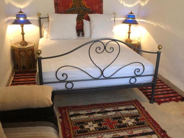 Dar Abdesalam : photo 4 de la chambre chambre double avec salle de bains privative