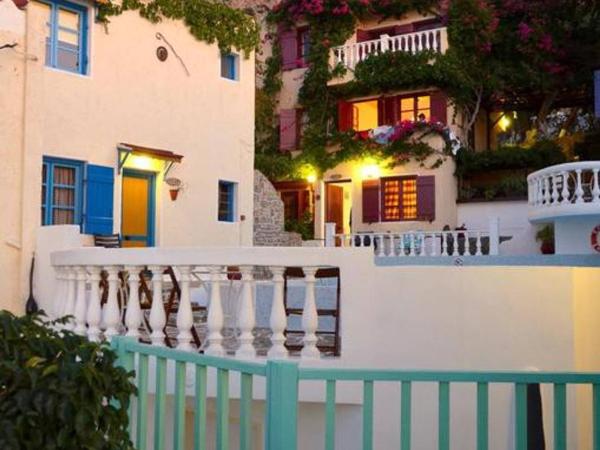 Room in Guest room - We Offer A Pleasant Holiday In A Beautiful Setting : photo 6 de la chambre  chambre triple