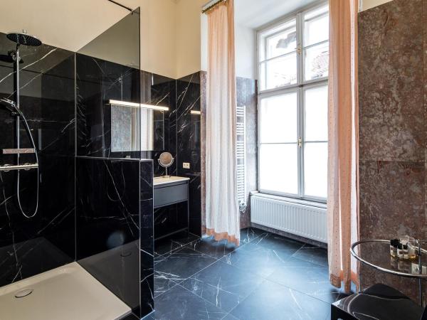 Boutique Hotel Dom - Rooms & Suites : photo 3 de la chambre chambre double supérieure