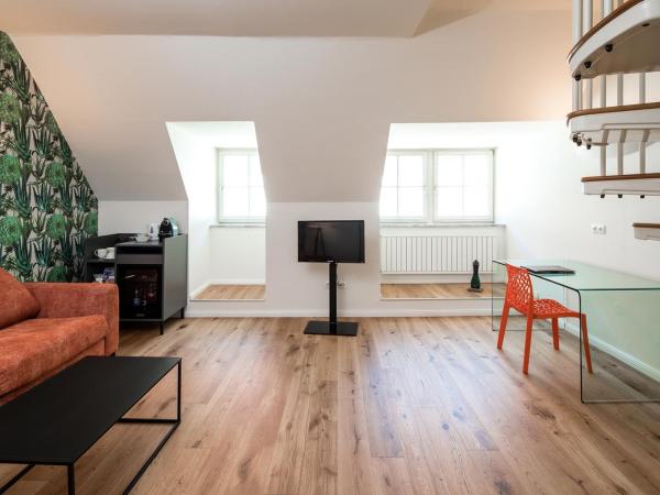 Boutique Hotel Dom - Rooms & Suites : photo 8 de la chambre chambre triple classique