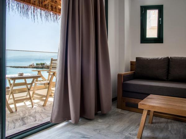 Porto Greco Village Beach Hotel : photo 7 de la chambre suite 1 chambre 