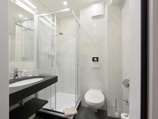 Boutique Hotel Dom - Rooms & Suites : photo 5 de la chambre chambre double classique