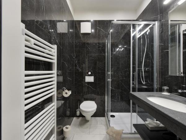 Boutique Hotel Dom - Rooms & Suites : photo 2 de la chambre chambre double confort