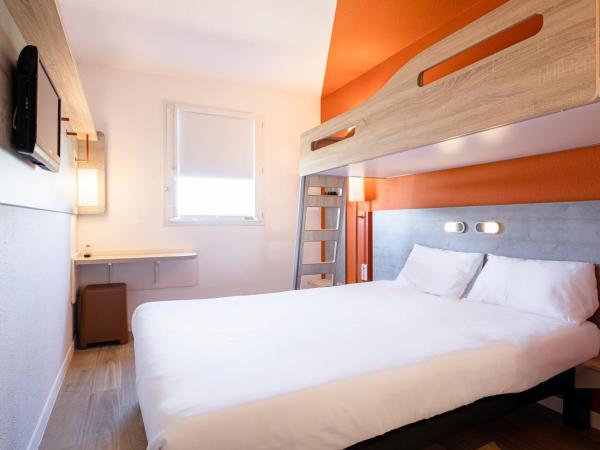 Ibis Budget Perpignan Nord Rivesaltes : photo 7 de la chambre chambre double standard avec lit superposé
