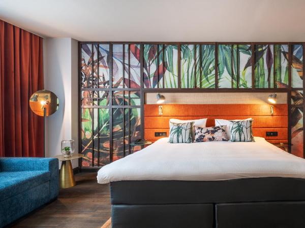 Hotel Indigo Brussels - City, an IHG Hotel : photo 6 de la chambre chambre lit king-size avec canapé-lit