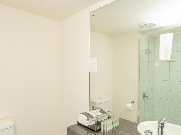 Melbourne Lodge : photo 7 de la chambre studio lit king-size/lits jumeaux avec salle de bains privative