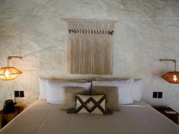 Roc Luxe Tulum : photo 2 de la chambre chambre double deluxe - vue latérale sur mer