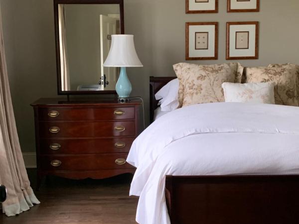 The Pebble Bed and Breakfast : photo 1 de la chambre chambre double deluxe avec baignoire