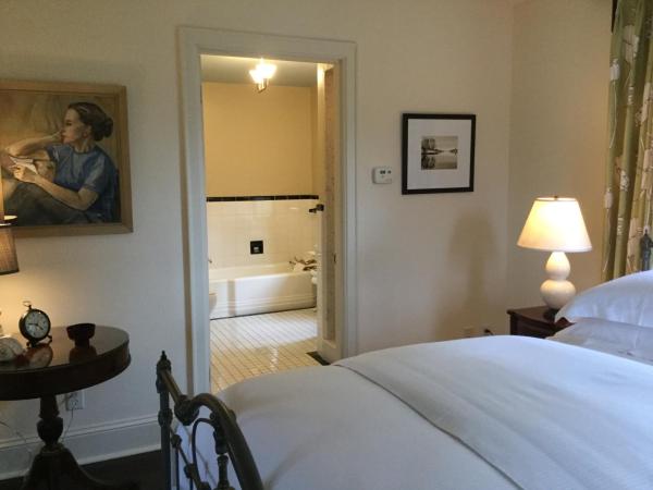 The Pebble Bed and Breakfast : photo 1 de la chambre chambre double deluxe avec baignoire