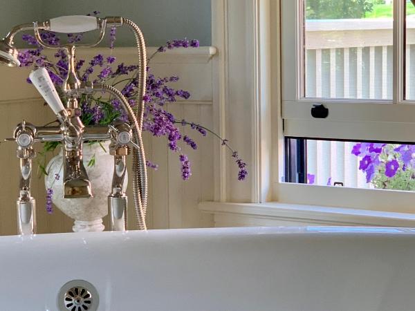 The Pebble Bed and Breakfast : photo 5 de la chambre chambre double deluxe avec baignoire