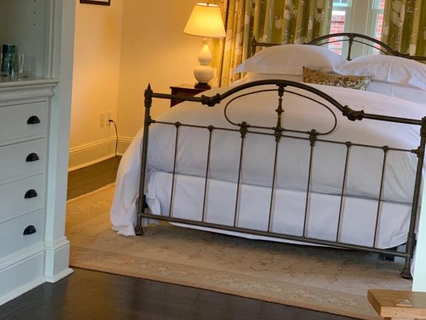 The Pebble Bed and Breakfast : photo 4 de la chambre chambre double deluxe avec baignoire