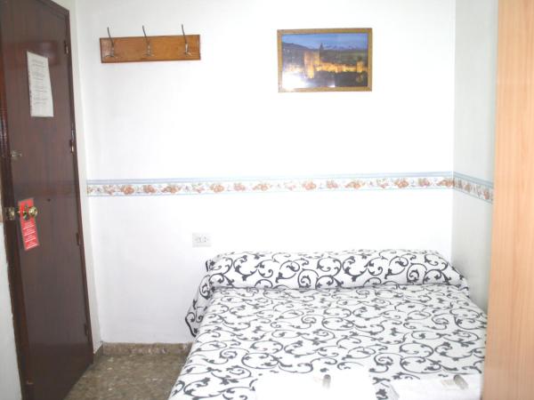 AB Pension Granada : photo 2 de la chambre chambre simple