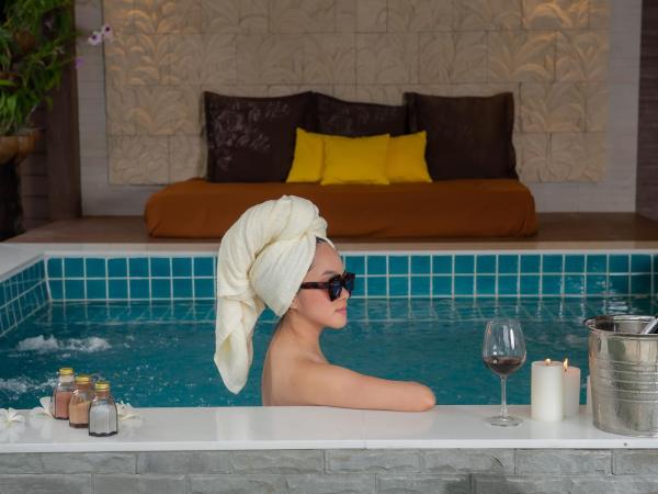 Dhevan Dara Resort & Spa Hua Hin - Pool Villa : photo 5 de la chambre villa avec piscine privée