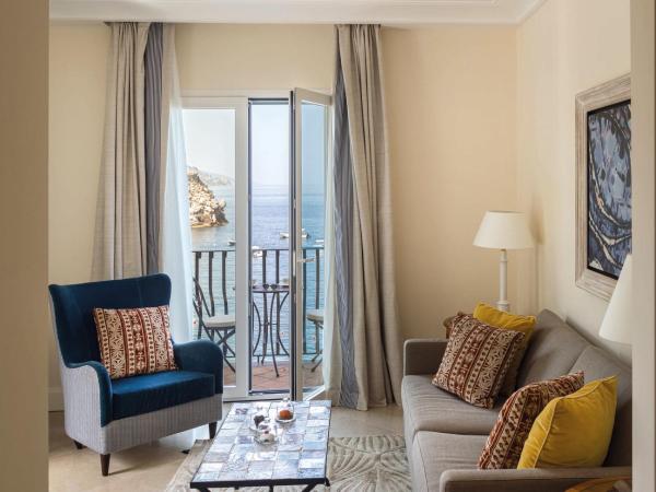 Villa Sant'Andrea, A Belmond Hotel, Taormina Mare : photo 7 de la chambre suite de luxe avec balcon - vue sur mer