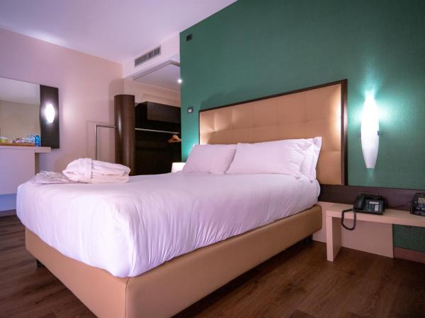 UNAHOTELS MH Matera : photo 3 de la chambre chambre double deluxe