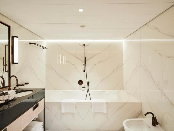 Storchen Zürich - Lifestyle boutique Hotel : photo 3 de la chambre riverside signature suite