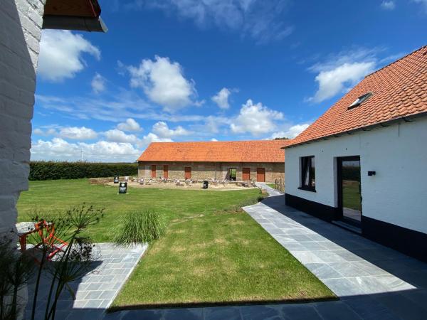 BBruT : photo 1 de la chambre chambre double - vue sur jardin