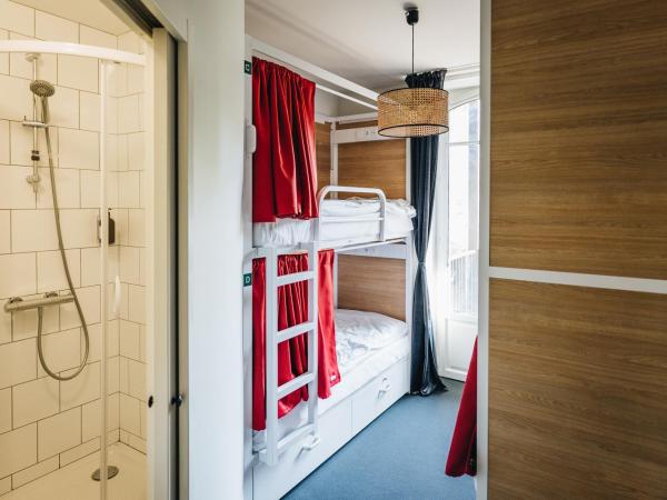 Les Chouettes Hostel : photo 3 de la chambre lit dans dortoir pour femmes de 4 lits