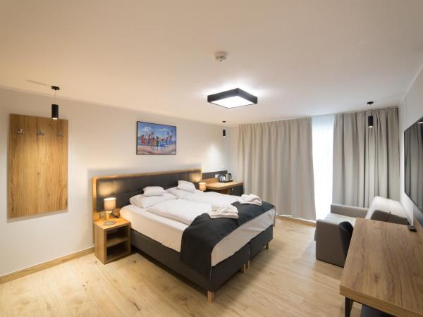 Villa Aura : photo 3 de la chambre chambre familiale avec terrasse