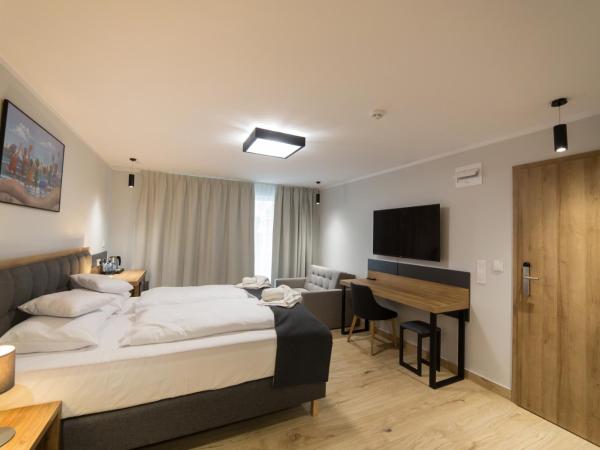 Villa Aura : photo 7 de la chambre chambre familiale avec terrasse