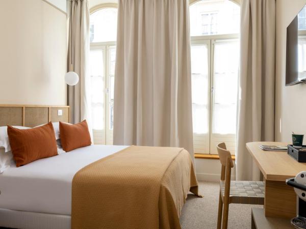 Hôtel Joe M : photo 3 de la chambre chambre double ou lits jumeaux supérieure avec balcon