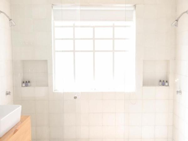 Casa Nuevo Leon : photo 2 de la chambre chambre lit king-size standard