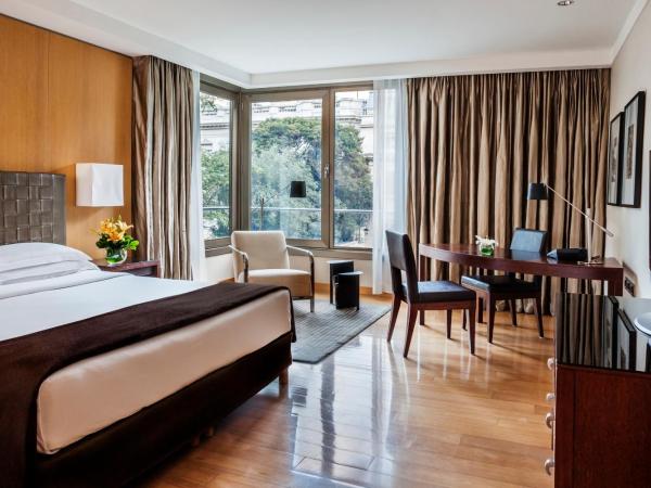 Palacio Duhau - Park Hyatt Buenos Aires : photo 5 de la chambre chambre lit king-size deluxe - vue sur jardin