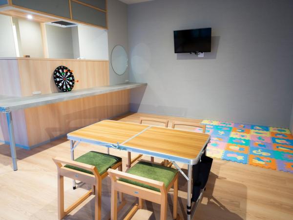 Hotel S-Presso East : photo 3 de la chambre chambre familiale supérieure