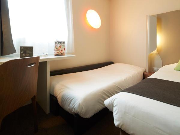 Campanile Nantes Centre - Saint Jacques : photo 6 de la chambre chambre triple supérieure