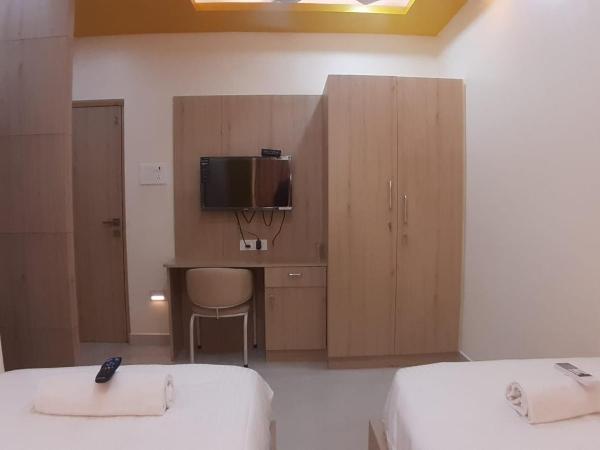 JFIVE RESIDENCY : photo 6 de la chambre chambre double Économique