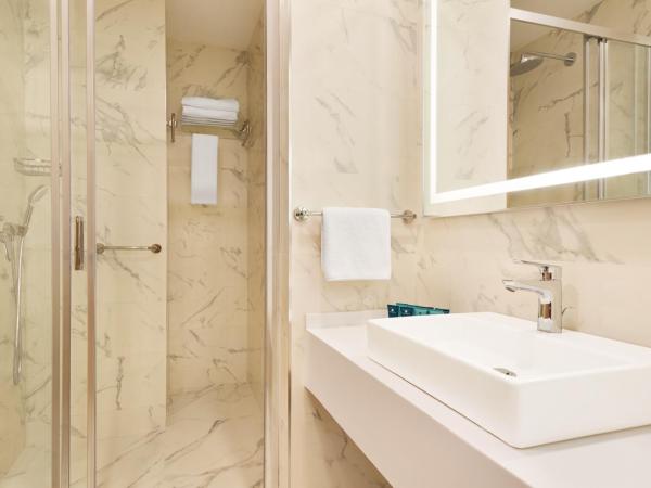 Tryp by Wyndham Istanbul Atasehir : photo 3 de la chambre chambre lit king-size