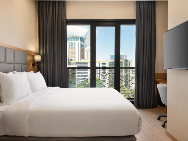 Tryp by Wyndham Istanbul Atasehir : photo 2 de la chambre chambre lit king-size