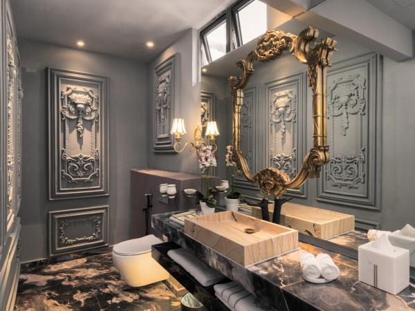 Arte by Thomas Chan : photo 4 de la chambre hébergement palais noir iii