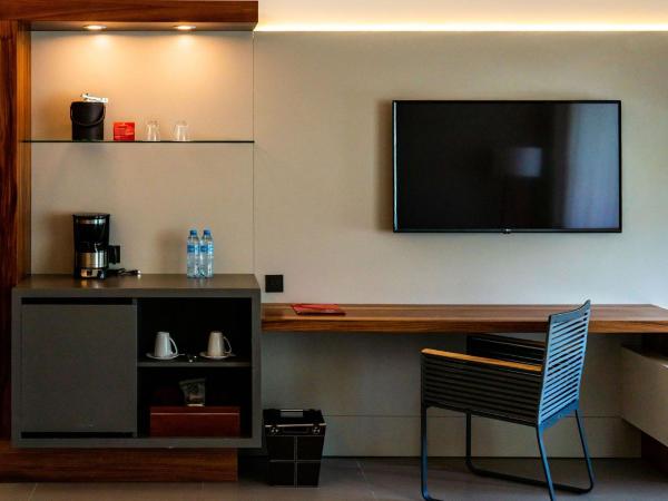 Majestic Elegance Costa Mujeres - All Inclusive : photo 5 de la chambre  suite junior avec jacuzzi extérieur - wi-fi gratuit