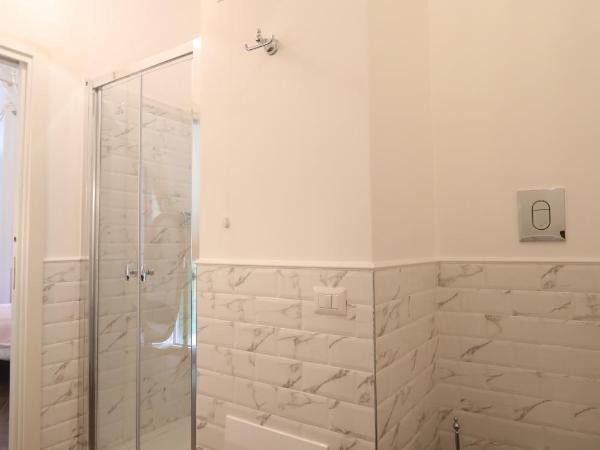 Macchiato Suites Boutique Guest House : photo 6 de la chambre chambre double de luxe avec grand balcon