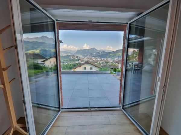 Young Backpackers Homestay : photo 6 de la chambre chambre double standard avec salle de bains commune