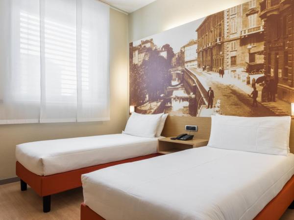 B&B Hotel Milano La Spezia : photo 2 de la chambre chambre lits jumeaux