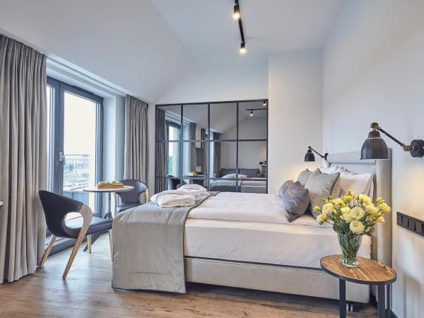 The Bridge Suites Hotel : photo 3 de la chambre chambre supérieure - vue sur rivière